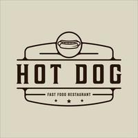 Hotdog oder Hotdogs Logo Vektor Strichzeichnungen einfache minimalistische Illustration Vorlage Symbol Grafikdesign. fast-food-zeichen oder symbol für menü- oder restaurantkonzept mit abzeichenemblem und typografie