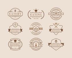 Vintage-Retro-Abzeichen-Restaurant- und Café-Symbole, Fast-Food-Logo-Design-SilhouettenSatz von Vintage-Retro-Abzeichen-Restaurant- und Café-Symbolen, Fast-Food-Logo-Design-Silhouetten vektor