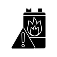 Schwarzes Glyphen-Symbol für die Entflammbarkeit der Batterie. Flammpunkt des Akkus. Gefahr durch thermisches Durchgehen. Energiezelle hohe Temperatur. Brandgefahr. Schattenbildsymbol auf Leerraum. vektor isolierte illustration