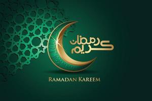 luxuriöses und elegantes design ramadan kareem mit arabischer kalligrafie, halbmond und islamischen dekorativen bunten details aus mosaik für islamische grüße.vektorillustration.