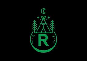 grüne farbe des r-anfangsbuchstabens im campingkreisabzeichen