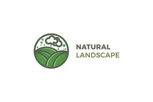 natürliches grünes blatt mit wolken- und landwirtschaftsansicht-logo vektor