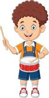 kleiner Junge der Karikatur, der Schlagzeug spielt