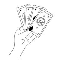 weibliche hand, die tarotkarten hält. magisches Symbol der Wahrsagerei und Vorhersage. vektor