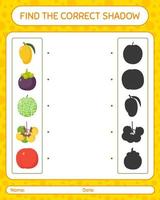 Finde das richtige Schattenspiel mit Früchten. arbeitsblatt für vorschulkinder, kinderaktivitätsblatt vektor