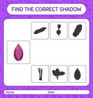 Finden Sie das richtige Schattenspiel mit Schalotten. arbeitsblatt für vorschulkinder, kinderaktivitätsblatt vektor