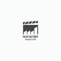 Designvorlage für das Logo-Icon der Filmfabrik für die Medienproduktion vektor