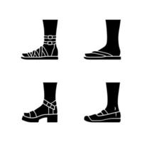 Frauen Sommerschuhe Glyphen-Symbole gesetzt. weibliche elegante formelle und lässige schuhe. stylische Gladiatorensandalen, Plateauabsätze. Frühlings-Canvas-Flats. Silhouettensymbole. vektor isolierte illustration