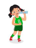 Süßes kleines Mädchen, das frisches Wasser aus einer Flasche trinkt und sich nach Sportübungen durstig fühlt vektor