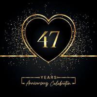 47 Jahre Jubiläumsfeier mit Goldherz und Goldglitter auf schwarzem Hintergrund. Vektordesign für Gruß, Geburtstagsfeier, Hochzeit, Eventparty. 47 Jahre Jubiläumslogo vektor