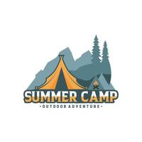 vintage sommercamp-logo-vorlage vektor