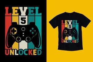 nivå 5 olåst t-shirtdesign för födelsedagspel vektor