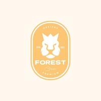 färgad vintage huvud skog kung krona logotyp design vektor grafisk symbol ikon illustration kreativ idé