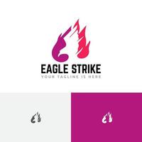 eagle strike hawk falcon fluga attack brand negativa utrymme logotyp vektor