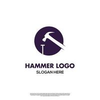 vektor hammare och spik logotyp design, hammare slår spik illustration ikon mall