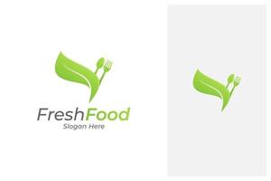blad med sked och gaffel. färsk mat logotyp design vektor