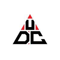 udc triangel bokstavslogotypdesign med triangelform. udc triangel logotyp design monogram. udc triangel vektor logotyp mall med röd färg. udc triangulär logotyp enkel, elegant och lyxig logotyp.