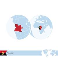 angola på världsgloben med flagga och regional karta över angola. vektor