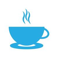 eps10 blaue Vektorkaffeetasse mit heißem Dampf oder Rauchsymbol isoliert auf weißem Hintergrund. Teetasse solides Symbol in einem einfachen, flachen, trendigen Stil für Ihr Website-Design, Logo und mobile Anwendung vektor