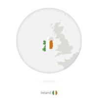 Karte von Irland und Nationalflaggen im Kreis. vektor