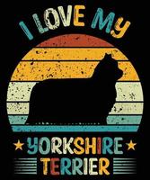 Sonnenuntergang-Silhouettegeschenke des lustigen Yorkshire-Terriers Vintager retro wesentlicher T - Shirt des Hundeliebhaber-Hundebesitzers vektor