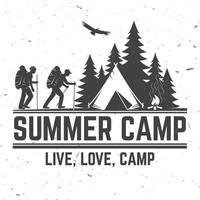 Sommer Camp. Vektor-Illustration. konzept für hemd oder logo, druck, stempel oder t-stück. vektor