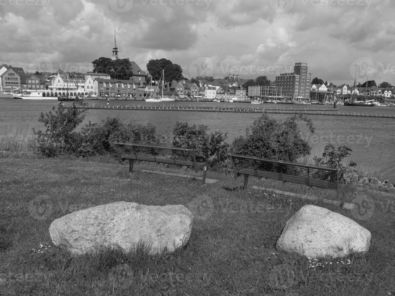 la ville de kappeln au bord de la rivière schlei photo