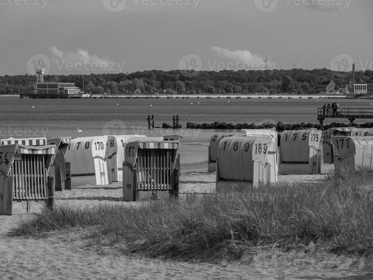 ville d'eckernfoerde à la mer baltique photo