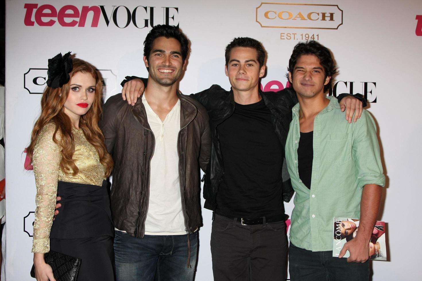 los angeles, sept 23 - teen wolf casting arrivant à la 9e soirée annuelle teen vogue young hollywood aux studios paramount le 23 septembre 2011 à los angeles, ca photo