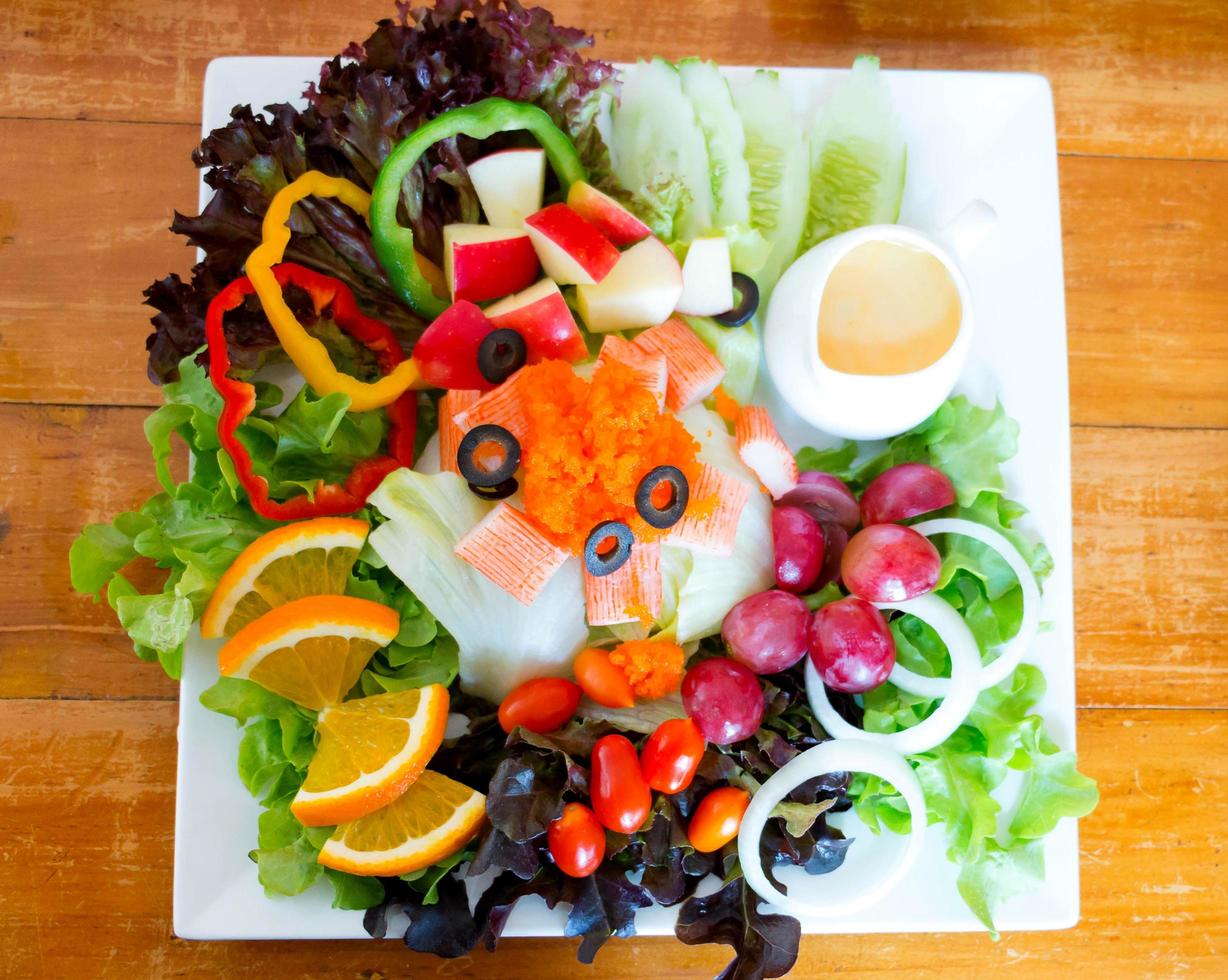 salade de légumes frais photo