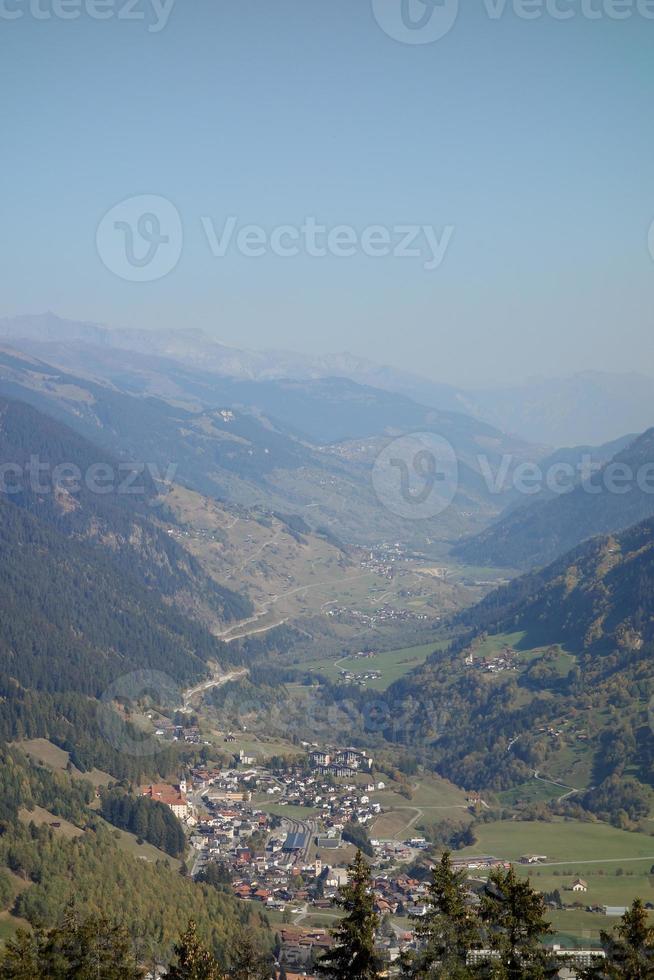 randonnée dans les alpes suisses photo