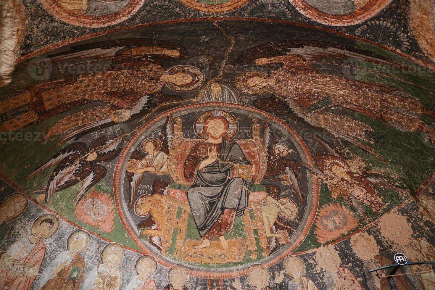 fresques dans l'église de la croix, cappadoce photo