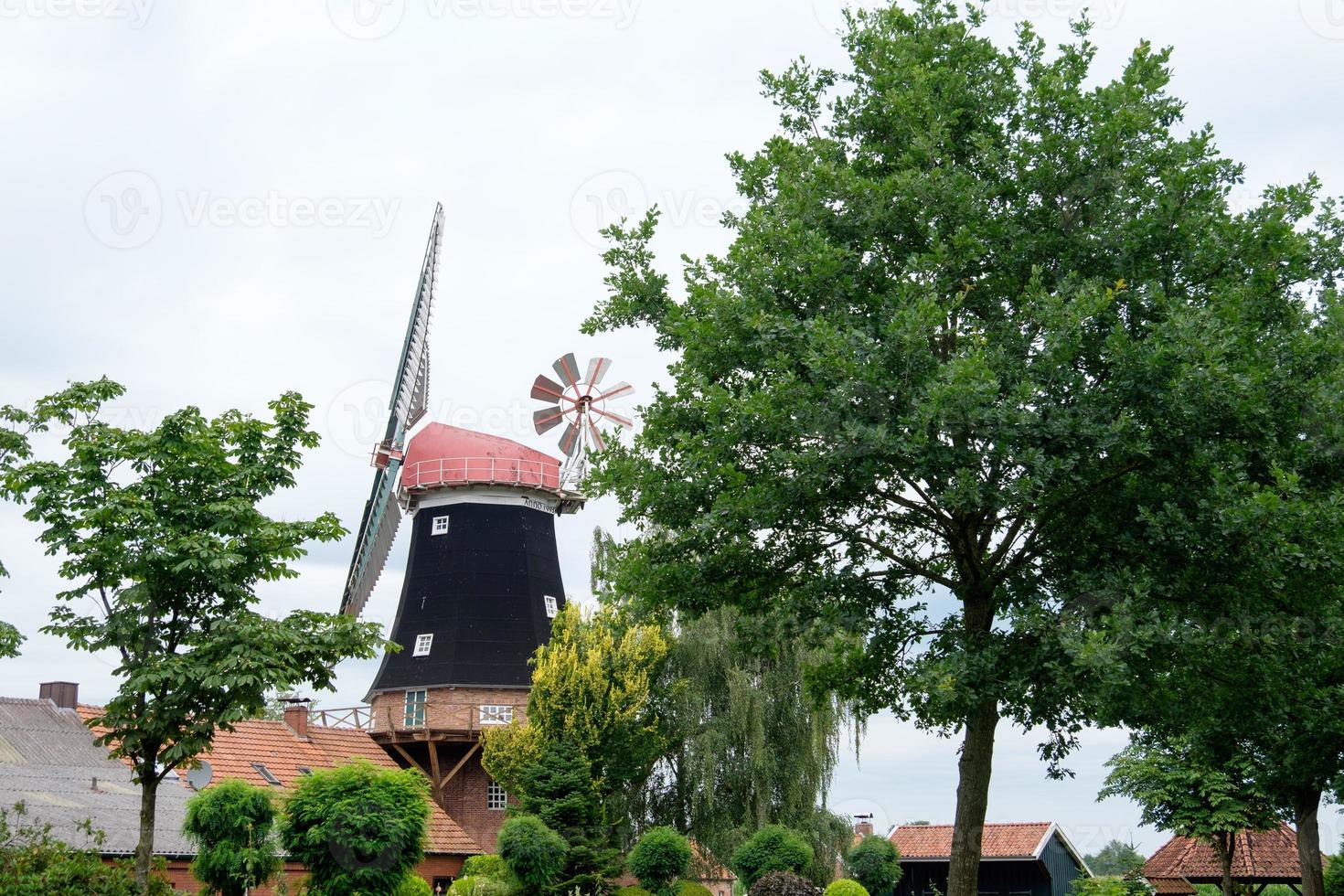 Moulin à vent en Frise orientale Allemagne photo
