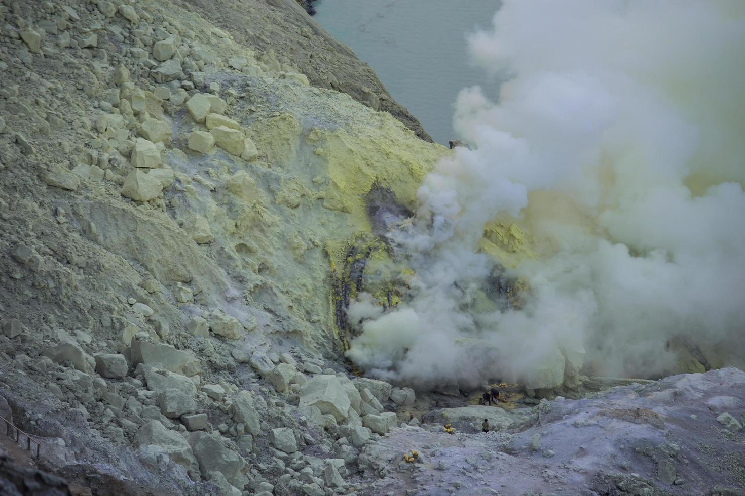 Volcan Kawah Ijen à l'est de Java, Indonésie photo