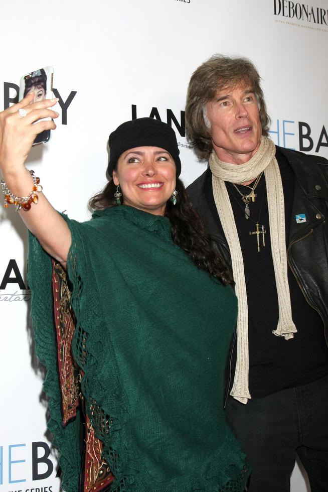 Los angeles, 30 novembre - devon devasquez, ronn moss à la projection de lany entertainment s the bay au doma le 30 novembre 2015 à beverly hills, ca photo