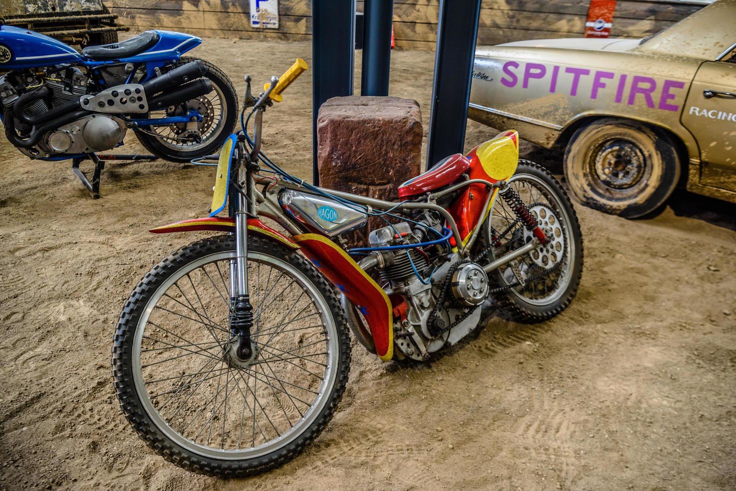 sinsheim, allemagne - mai 2022 moto rouge moto godden sandbahnmotorrad photo