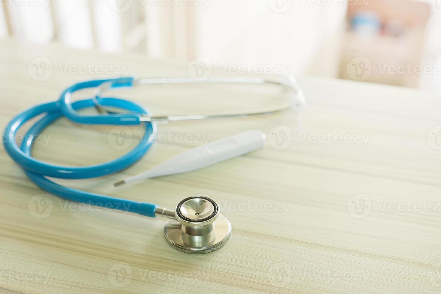 outil médical sur la table en gros plan sur l'arrière-plan de l'image. photo