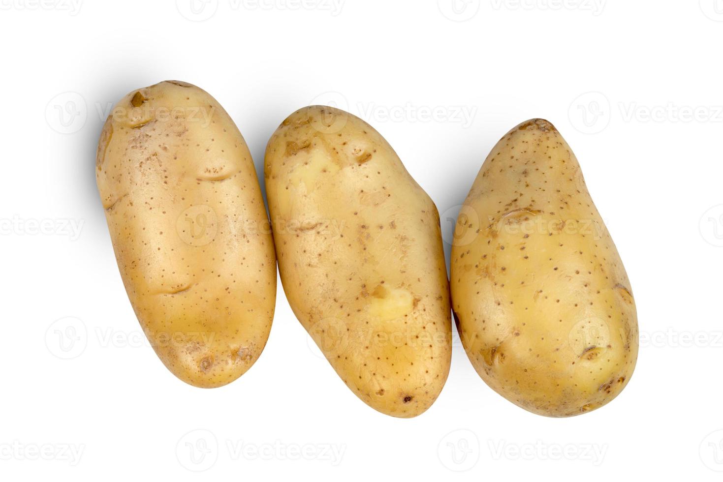 Pommes de terre isolées sur fond blanc, inclure un tracé de détourage photo