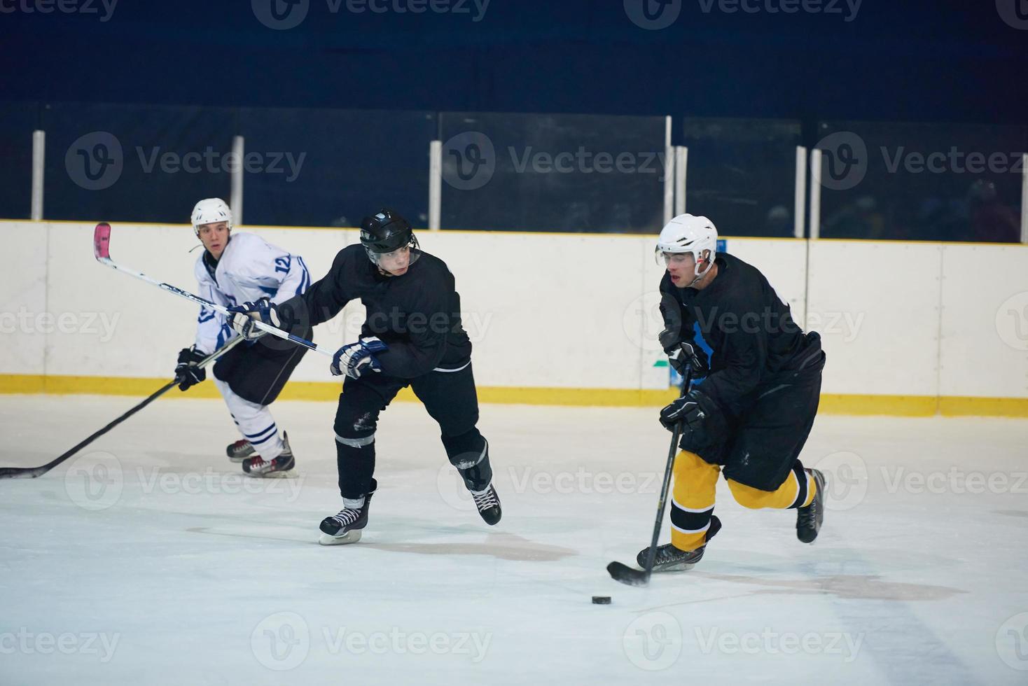 joueurs de hockey sur glace photo