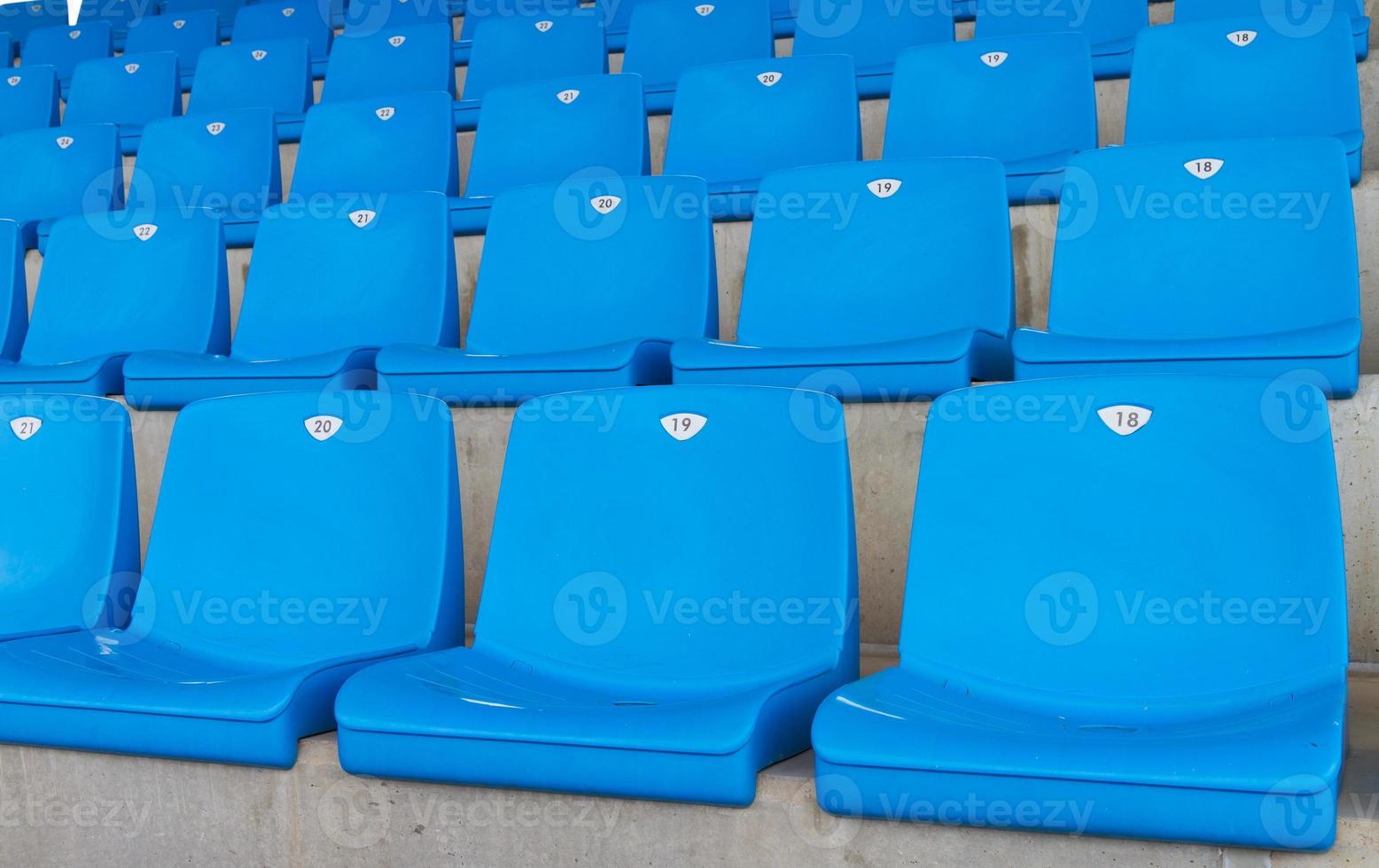 sièges vides dans le stade photo