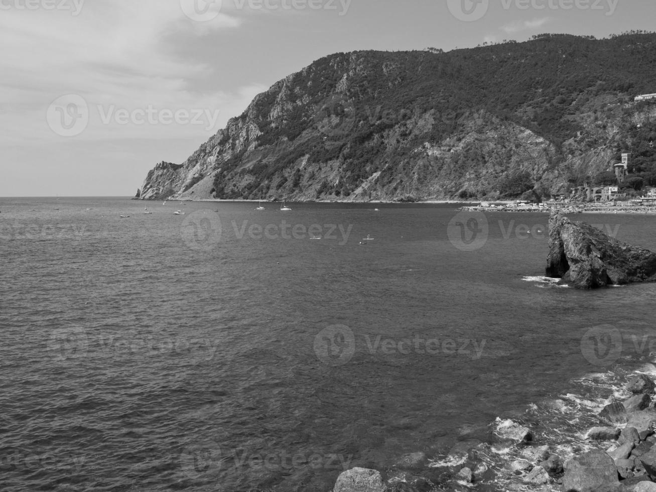 cinque terre en italie photo