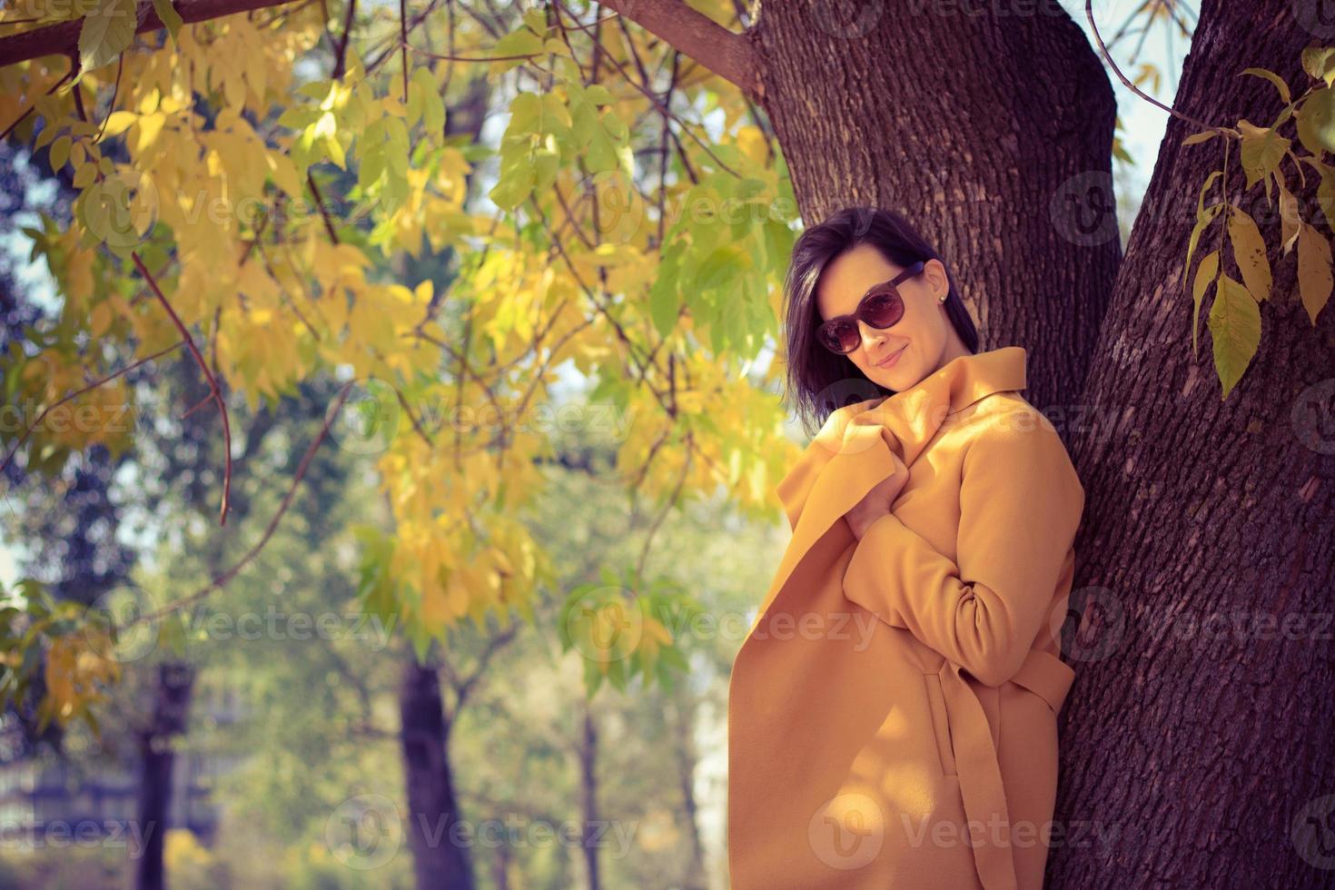 la beauté d'une femme confiante. photo