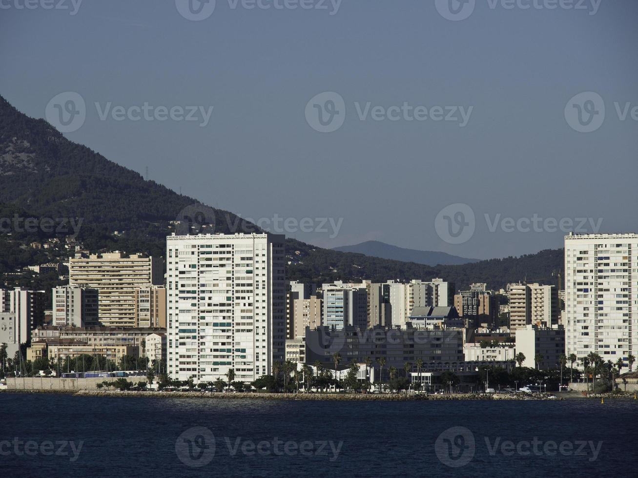 toulon en france photo