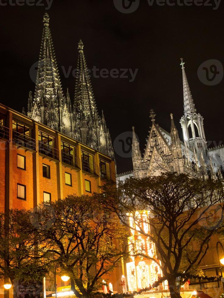 eau de Cologne au moment de noël photo