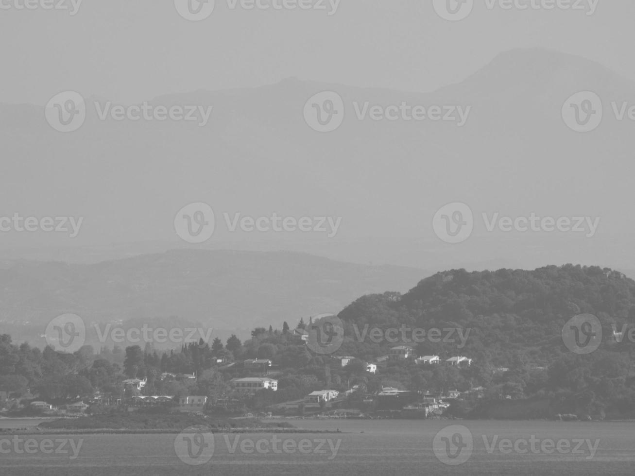 katakolon en mer méditerranée photo