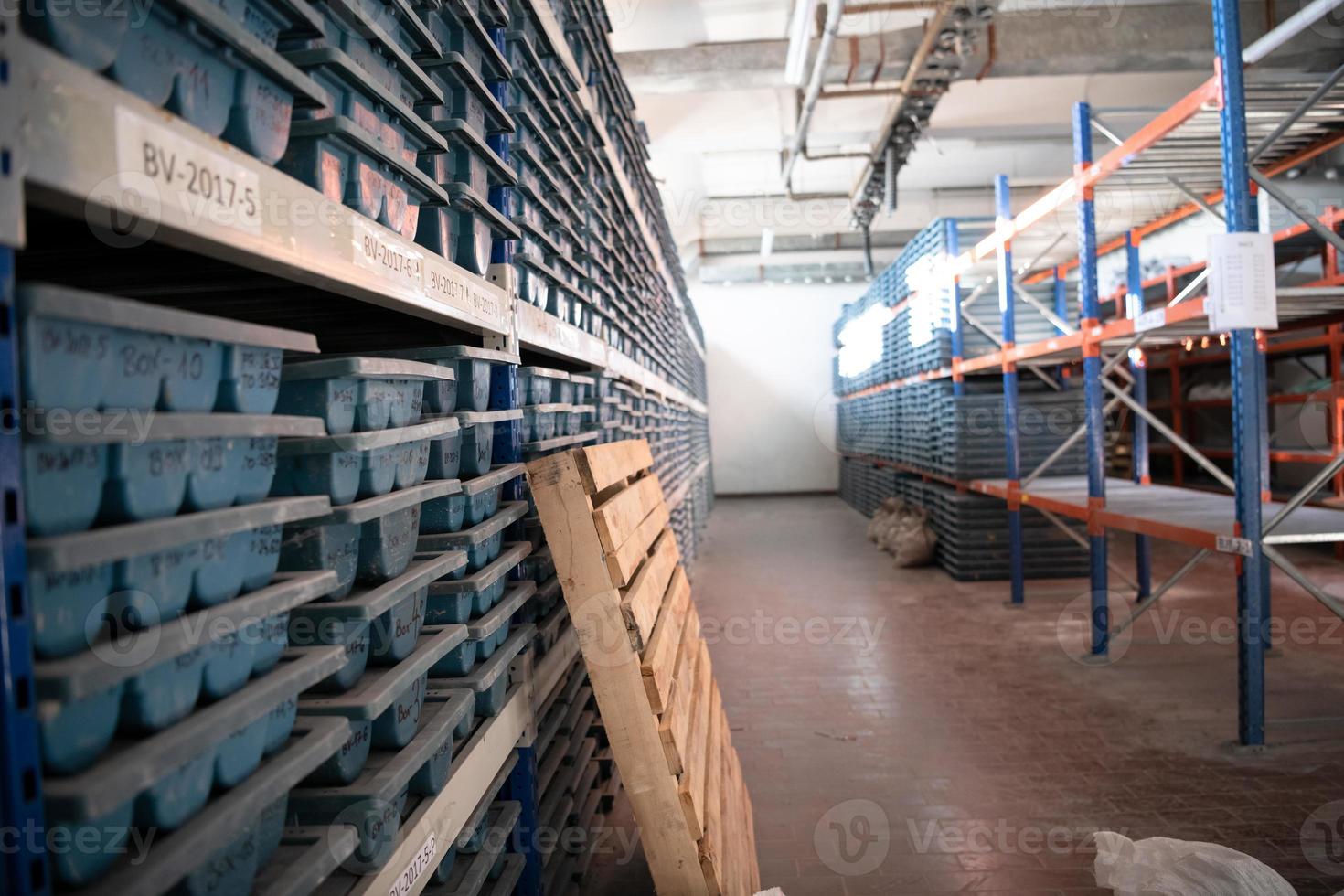 Stockage d'échantillons de carotteuse de roche d'or photo