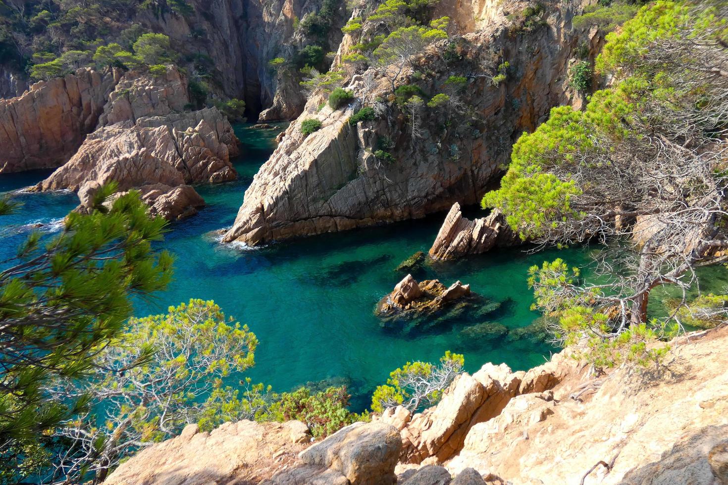 vue sur la costa brava catalane, espagne photo