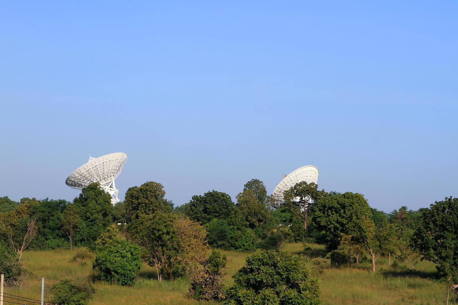 antenne parabolique très grande photo