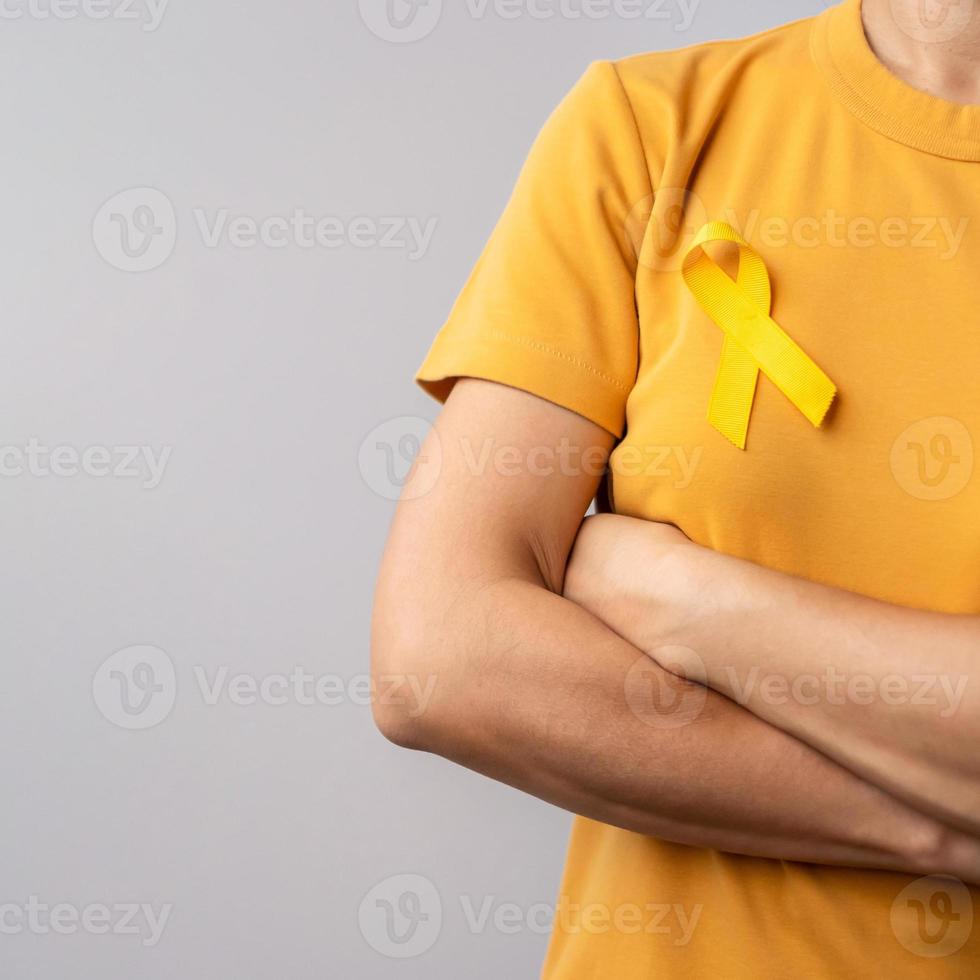 septembre jaune, journée de prévention du suicide, enfance, sarcome, mois de sensibilisation au cancer des os et de la vessie, ruban jaune pour soutenir la vie et la maladie des personnes. concept de soins de santé et de la journée mondiale du cancer photo