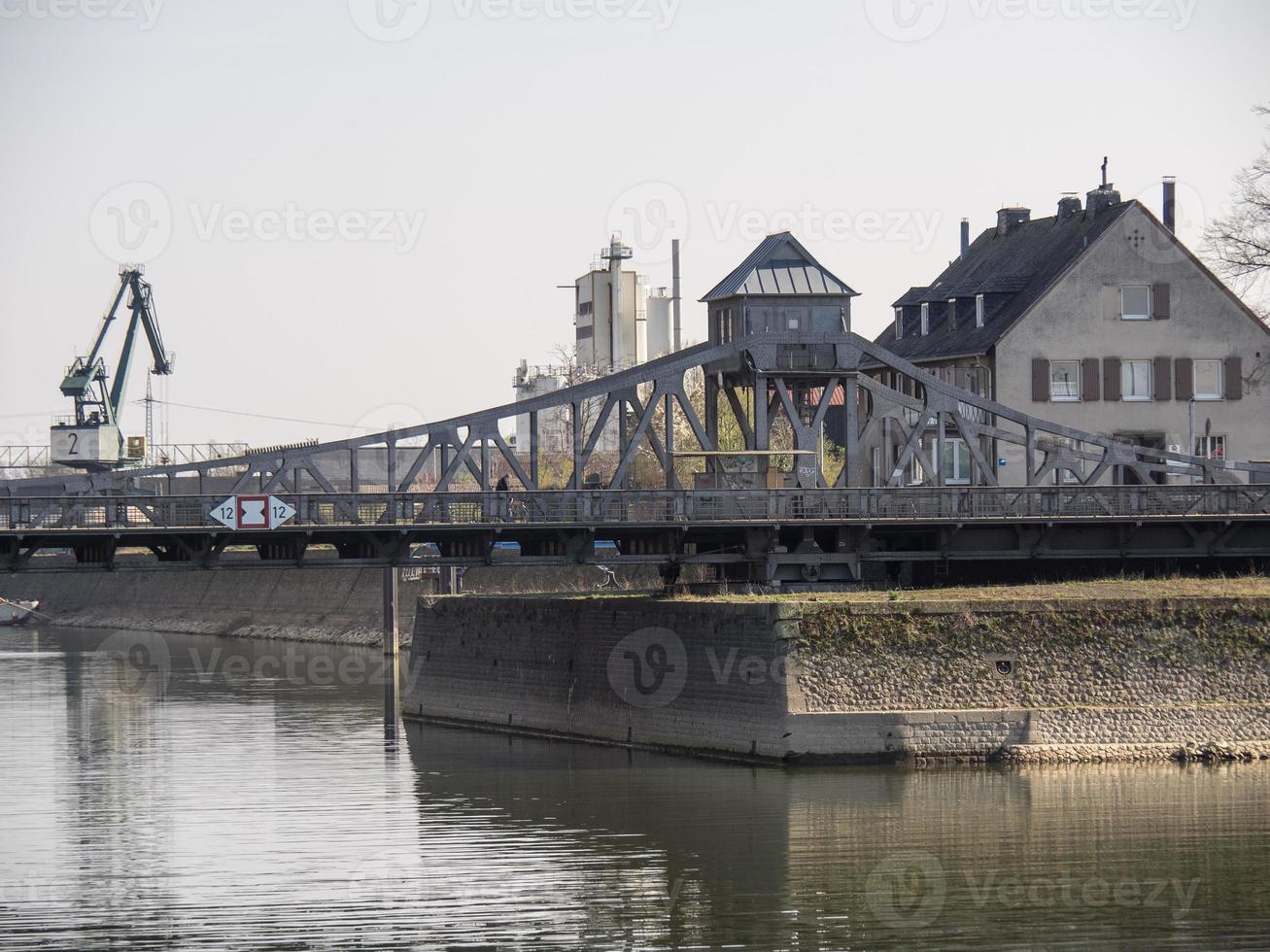 le rhin près de cologne en allemagne photo